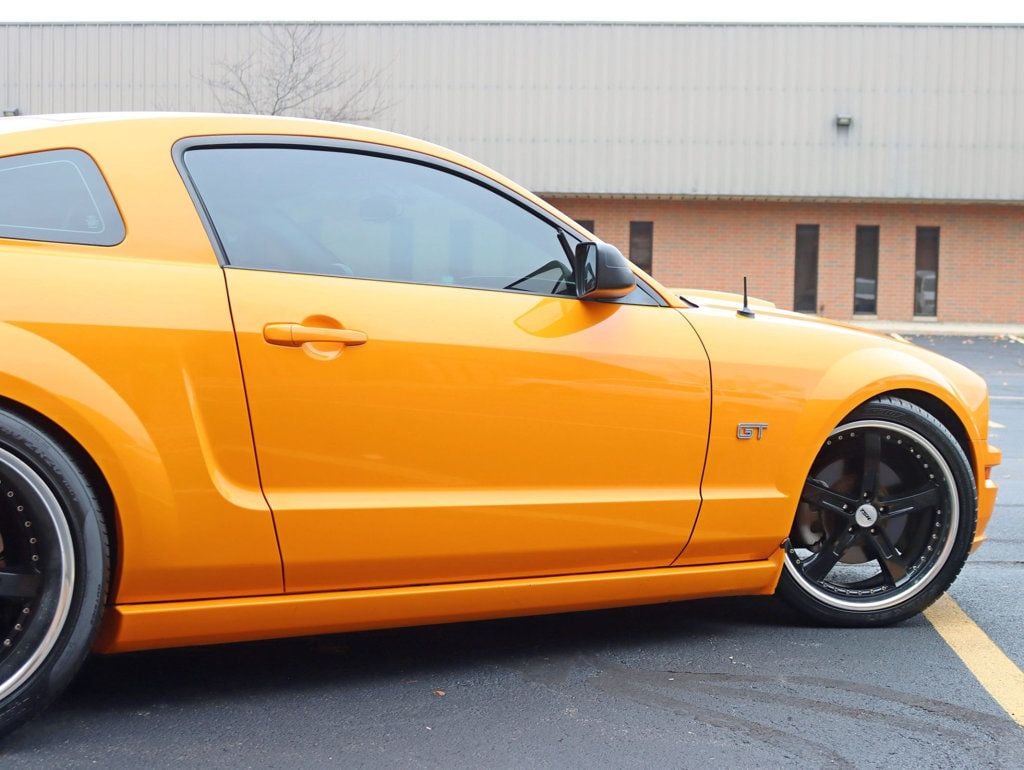 2007 Ford Mustang 2dr Coupe GT Premium - 22682132 - 3