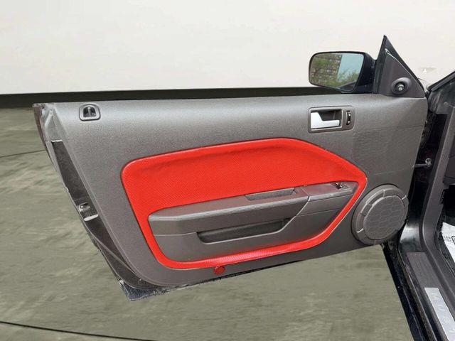 2007 Ford Mustang 2dr Coupe GT Premium - 23018667 - 8