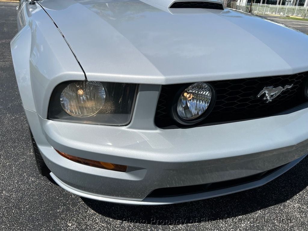 2007 Ford Mustang Coupe GT Deluxe 5-Speed Manual - 22056376 - 20