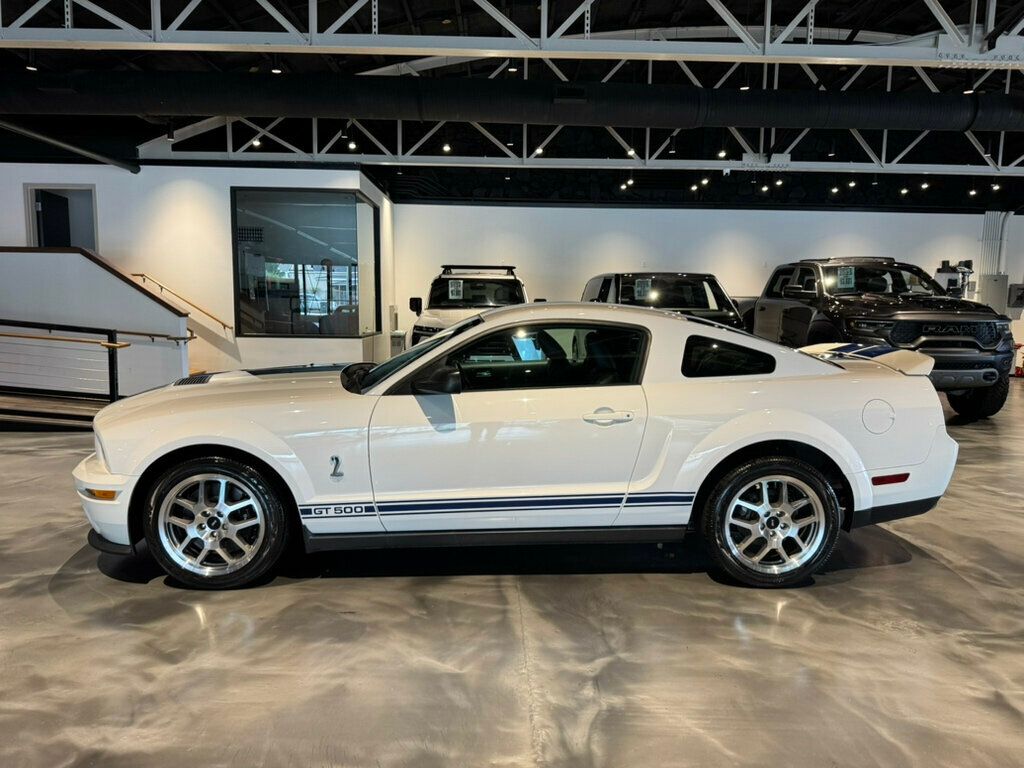 2007 Ford Mustang Shelby GT500 photo 2