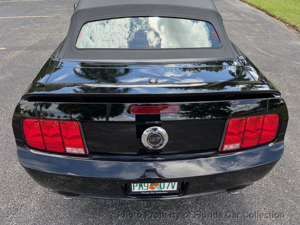 2007 Ford Mustang GT Convertible Premium - 23079189 - 30
