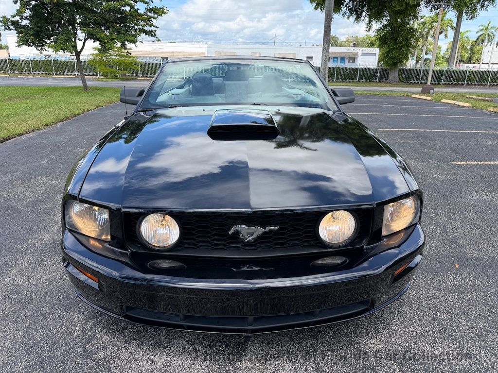 2007 Ford Mustang GT Convertible Premium - 23079189 - 4