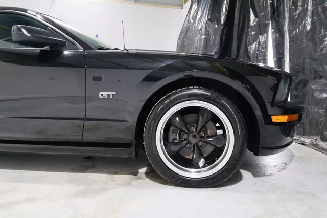 2007 Ford Mustang GT DELUXE, CLEAN CARFAX, MANUAL TRANS, LEATHER SEATS, SPOILER!!! - 22600137 - 7