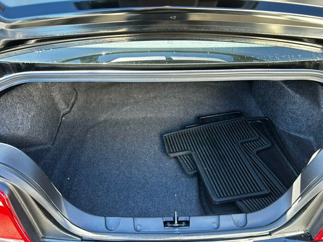 2007 Ford Mustang Local Trade/GT Deluxe Pkg/Leather Seats/Pwr Windows-Locks - 22973566 - 12