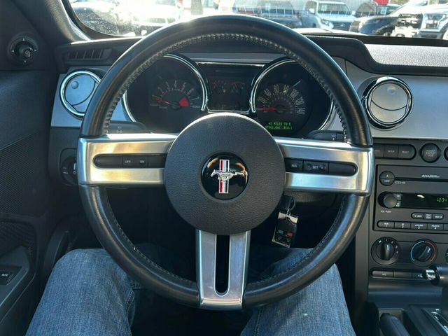 2007 Ford Mustang Local Trade/GT Deluxe Pkg/Leather Seats/Pwr Windows-Locks - 22973566 - 17