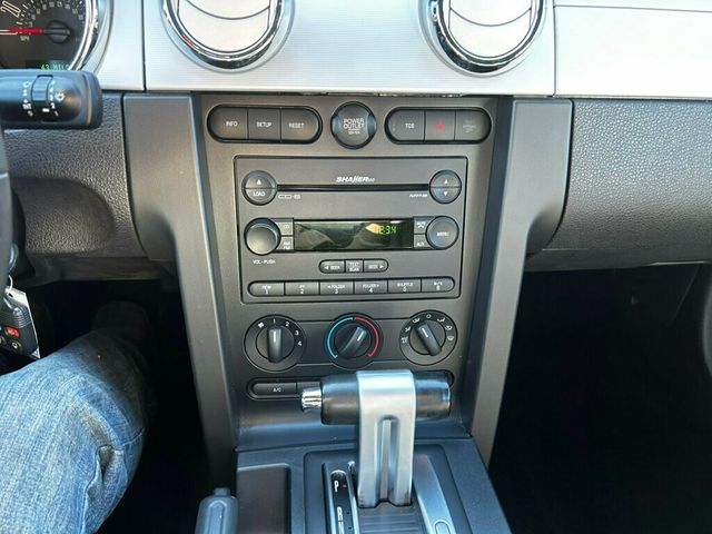 2007 Ford Mustang Local Trade/GT Deluxe Pkg/Leather Seats/Pwr Windows-Locks - 22973566 - 20