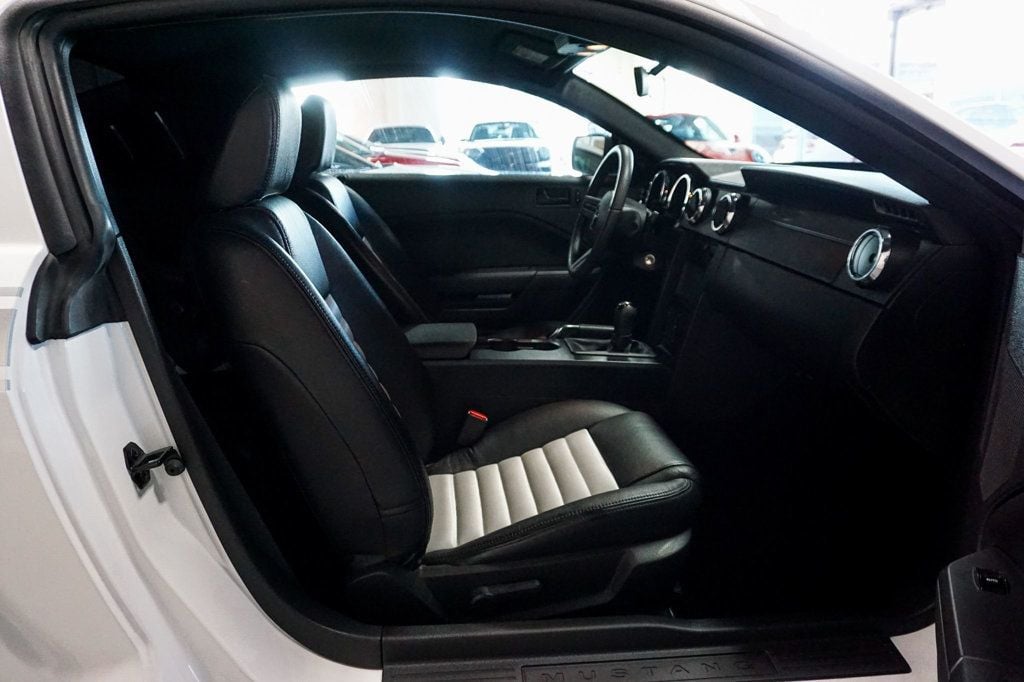 2007 Ford Mustang *Saleen Supercharged* *5-Speed Manual* *West Coast Car* - 22806255 - 27