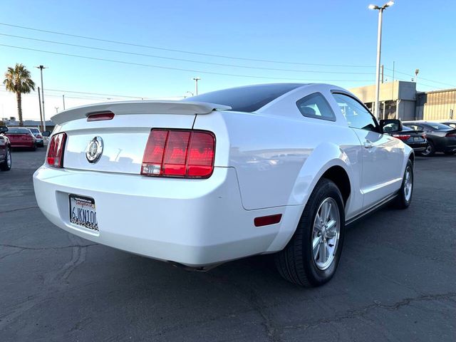 2007 Ford Mustang V6 Deluxe 2dr Fastback - 22891546 - 5