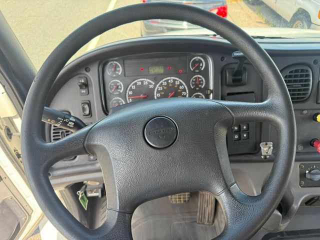 2007 Freightliner M2106 40 FOOT BUCKET BOOM TRUCK FINANCING AVAILABLE OTHERS IN STOCK - 22907072 - 20