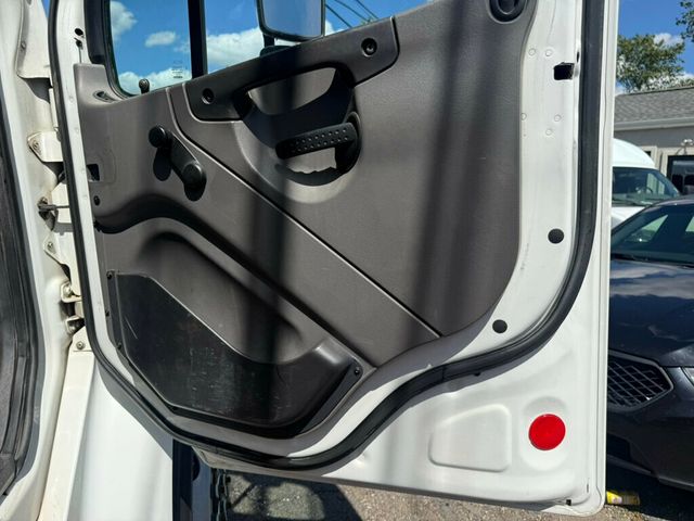 2007 Freightliner M2106 40 FOOT BUCKET BOOM TRUCK FINANCING AVAILABLE OTHERS IN STOCK - 22907072 - 24