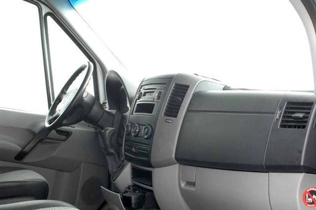 2007 Freightliner Sprinter 3500 - 11989814 - 17