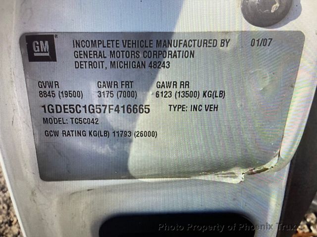 2007 GMC C5500 Work Truck 2dr Regular Cab Long Chassis DRW - 20900881 - 1