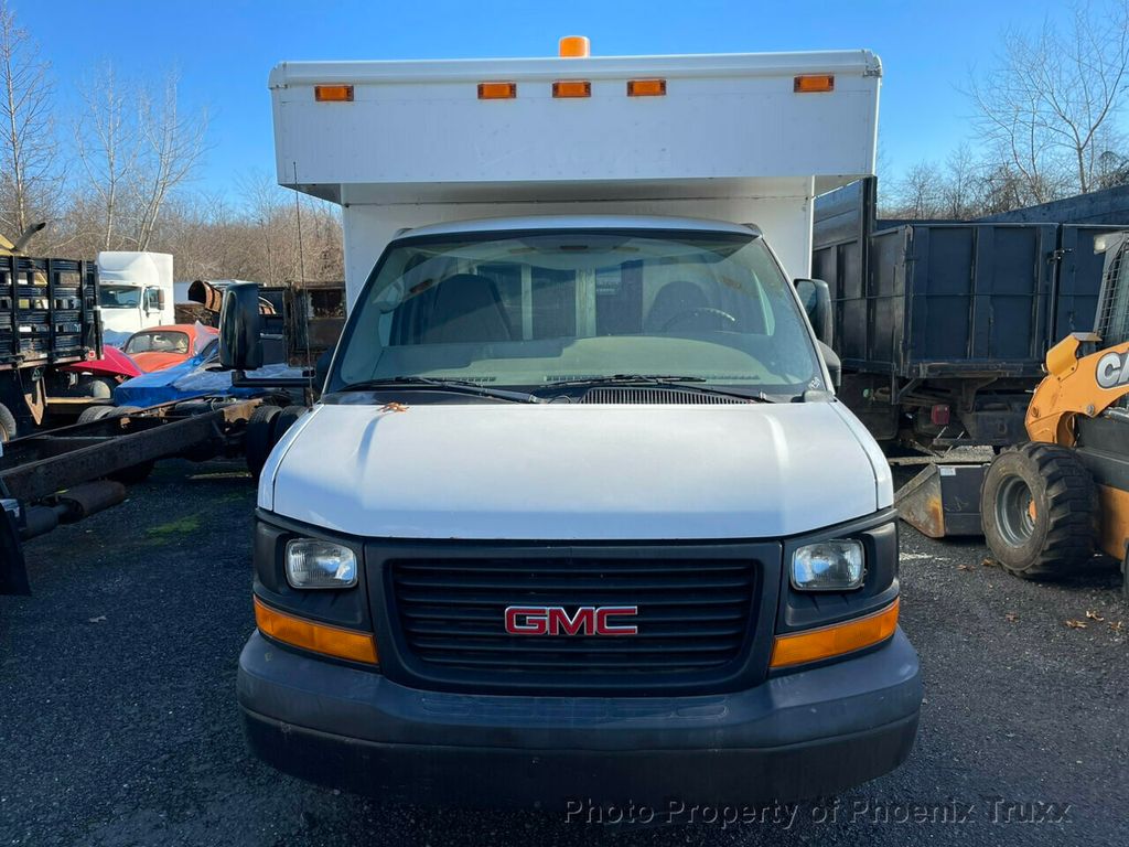 2007 Gmc Savana Cutaway photo 2