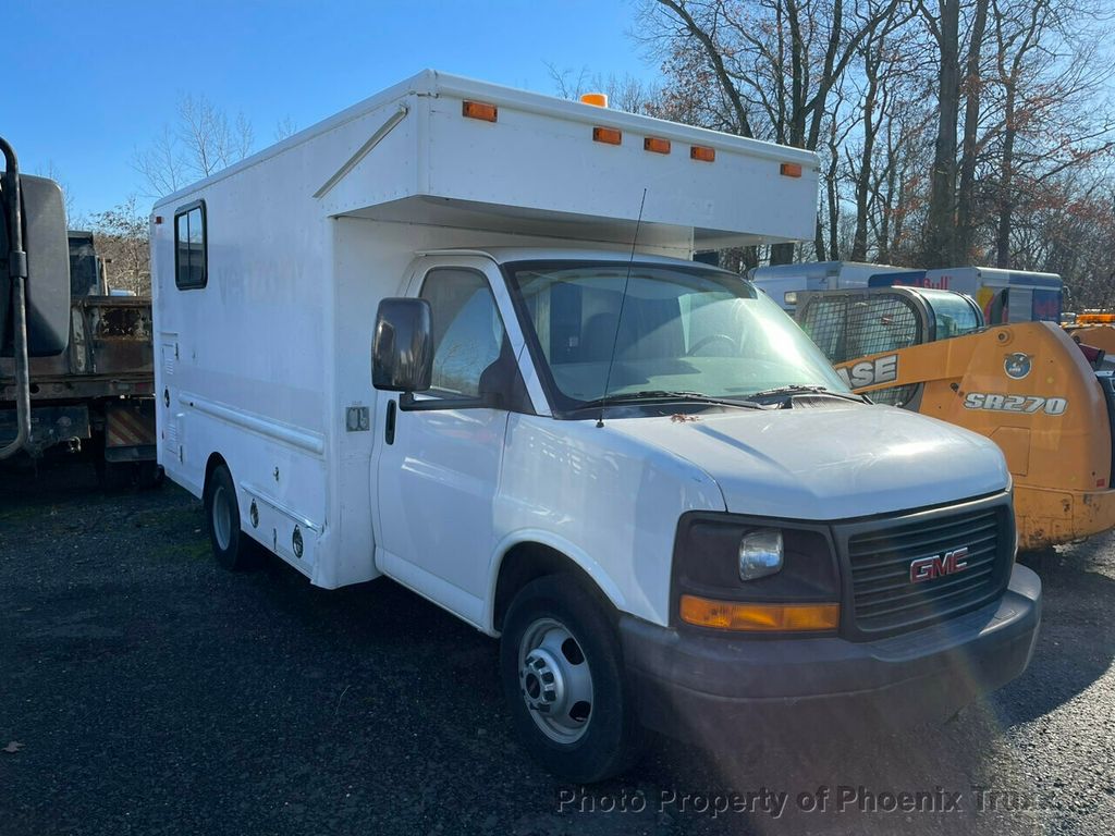 2007 Gmc Savana Cutaway photo 3
