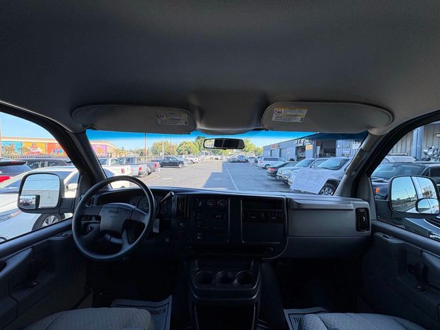 2007 GMC Savana Cargo Van RWD 2500 135" - 23034528 - 9