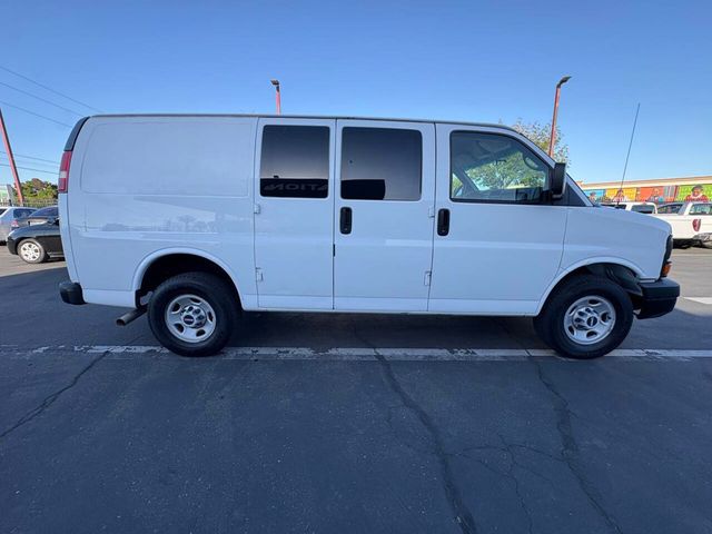 2007 GMC Savana Cargo Van RWD 2500 135" - 23034528 - 3