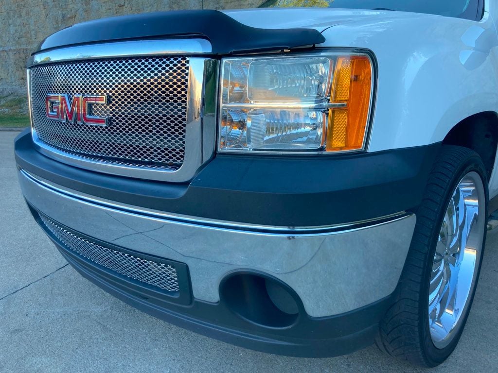 2007 GMC Sierra 1500 1 owner, 22 inch wheels, Denali grille, clean carfax  - 22636247 - 9