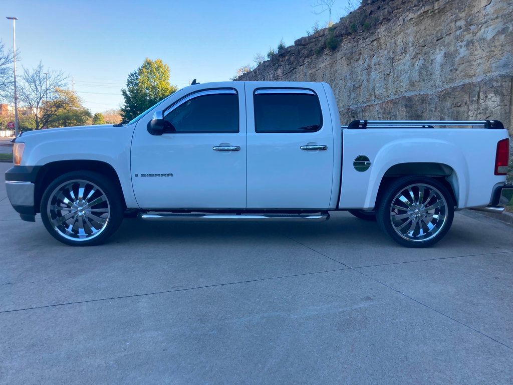 2007 GMC Sierra 1500 1 owner, 22 inch wheels, Denali grille, clean carfax  - 22636247 - 7