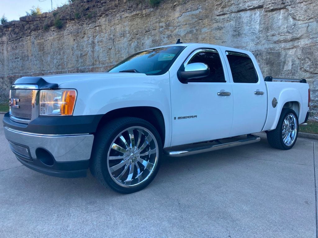 2007 GMC Sierra 1500 1 owner, 22 inch wheels, Denali grille, clean carfax  - 22636247 - 8