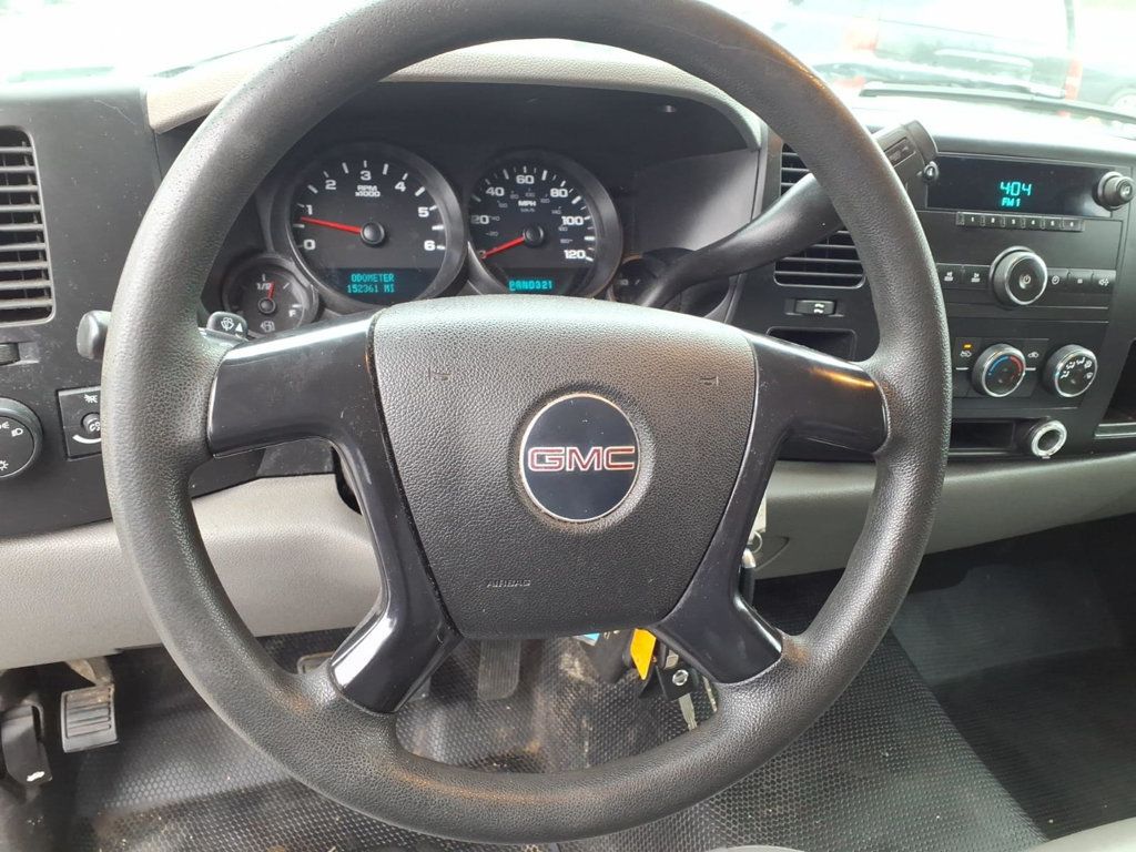 2007 GMC Sierra 1500 Work Truck Pickup 2D 8 ft - 22992647 - 7