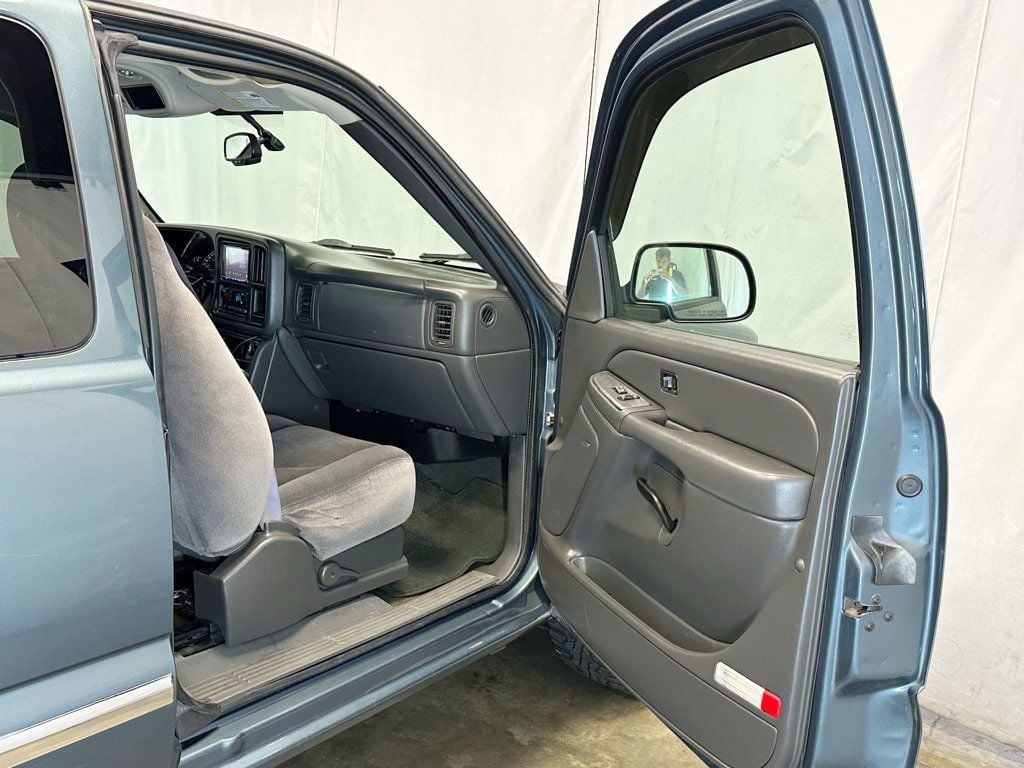 2007 GMC Sierra 1500 Classic 4WD Ext Cab 157.5" SLE2 - 23040320 - 12