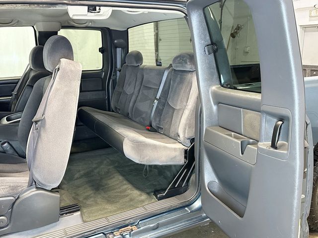 2007 GMC Sierra 1500 Classic 4WD Ext Cab 157.5" SLE2 - 23040320 - 24