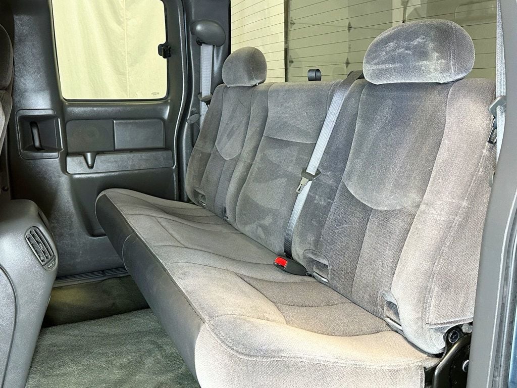 2007 GMC Sierra 1500 Classic 4WD Ext Cab 157.5" SLE2 - 23040320 - 25