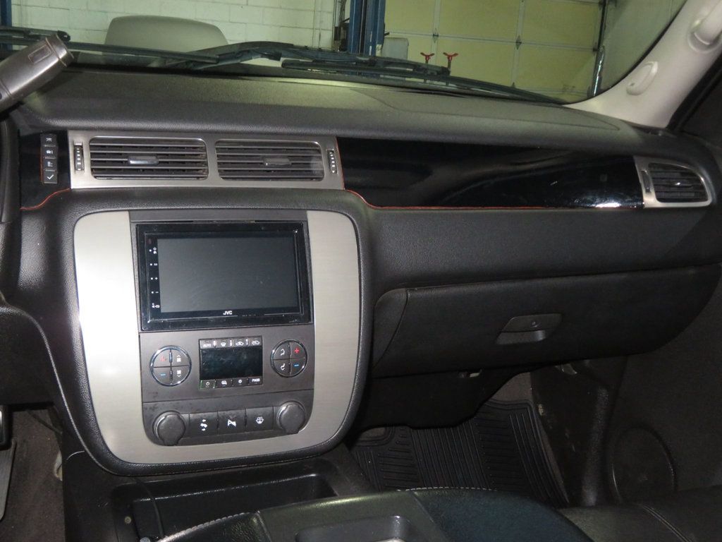 2007 GMC Sierra 2500HD LIFTED 4X4 DURAMAX DIESEL CREWCAB SLT LEATHER EXTRA CLEAN   - 22951884 - 36