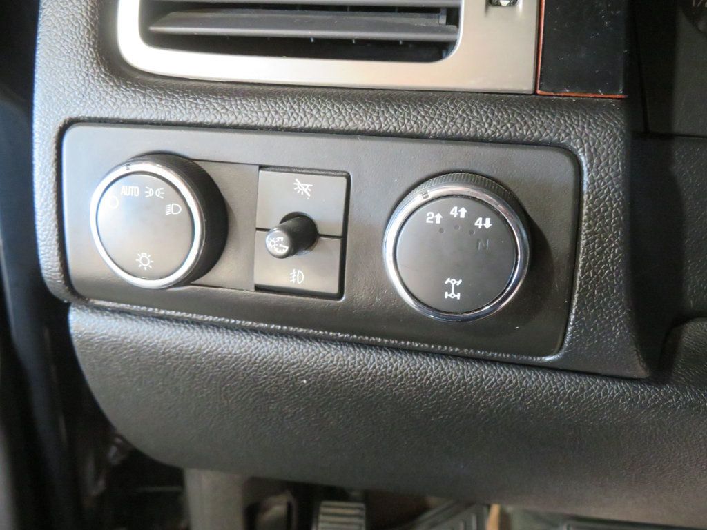 2007 GMC Sierra 2500HD LIFTED 4X4 DURAMAX DIESEL CREWCAB SLT LEATHER EXTRA CLEAN   - 22951884 - 39