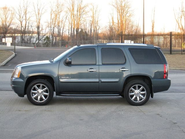 2007 GMC Yukon Denali AWD 4dr - 22782802 - 5