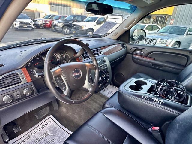 2007 GMC Yukon XL SLE 4WD 4dr SUV w/3SA - 23064566 - 10