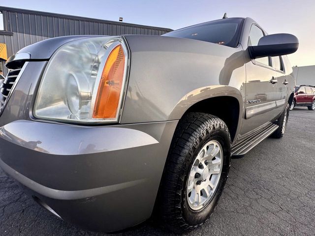 2007 GMC Yukon XL SLE 4WD 4dr SUV w/3SA - 23064566 - 31