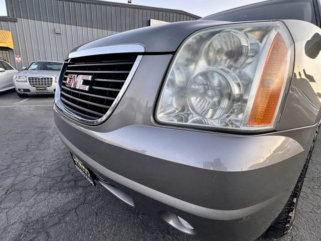 2007 GMC Yukon XL SLE 4WD 4dr SUV w/3SA - 23064566 - 32
