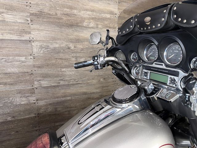 2007 Harley-Davidson FLHTC Electra Glide Classic LOW MILES! - 23013825 - 8