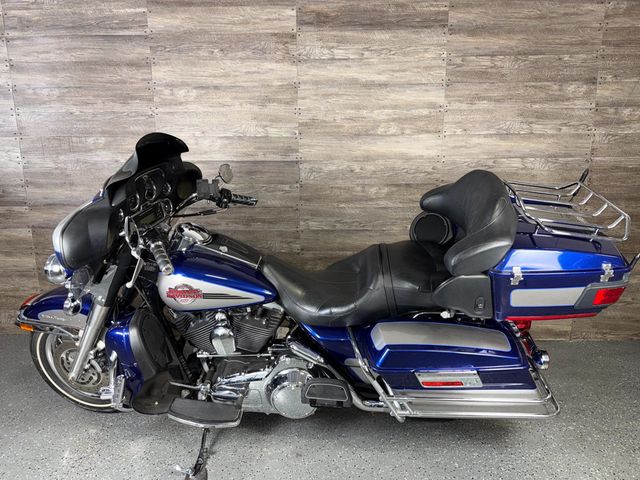 2007 Harley-Davidson FLHTCUI Ultra Classic Electra Glide LOW MILES! - 23006475 - 10