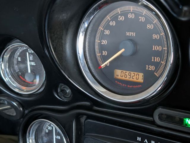 2007 Harley-Davidson FLHTCUI Ultra Classic Electra Glide SUPER CLEAN! - 23018463 - 9