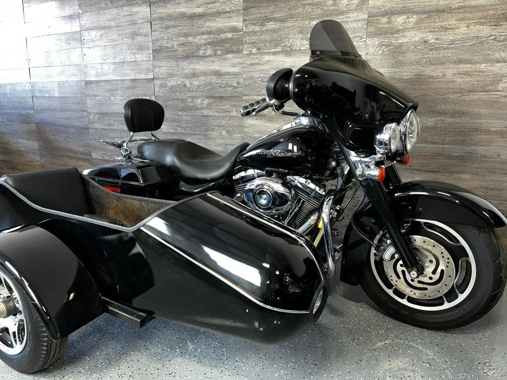 2007 Harley-Davidson FLHX Street Glide W/ SIDE CAR - 22429254 - 1