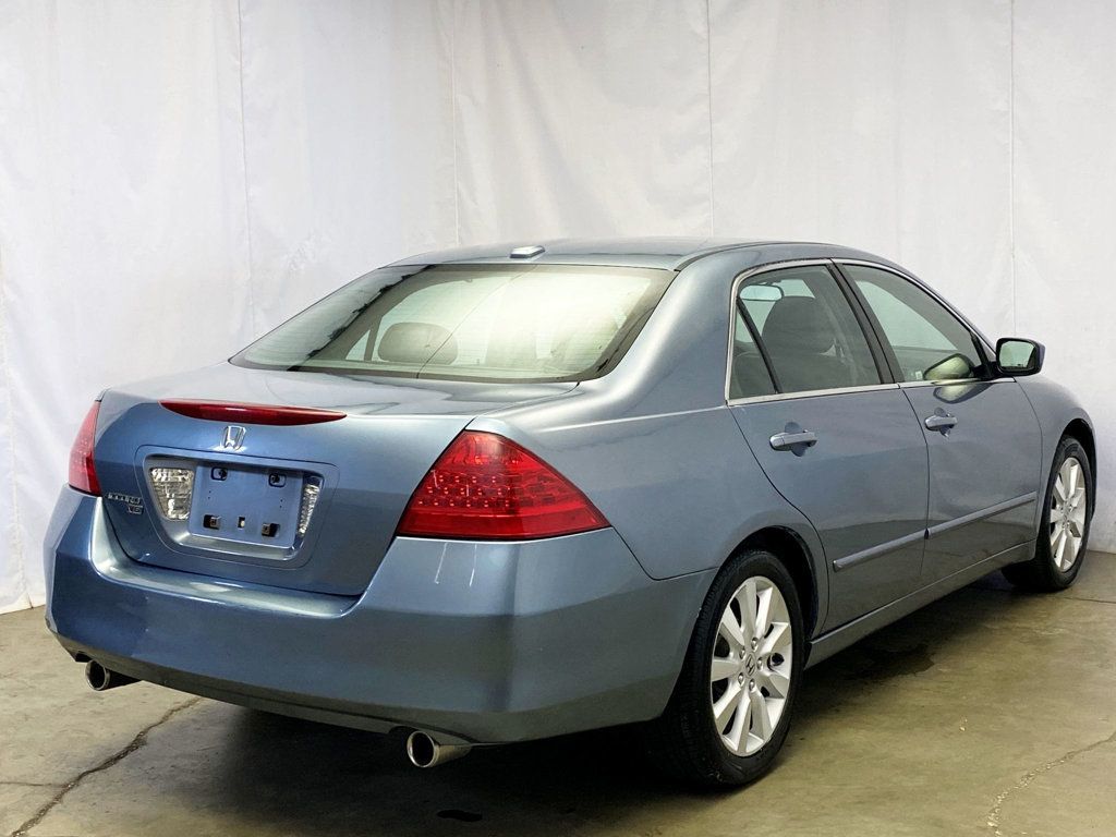 2007 Honda Accord V6 EX-L photo 7