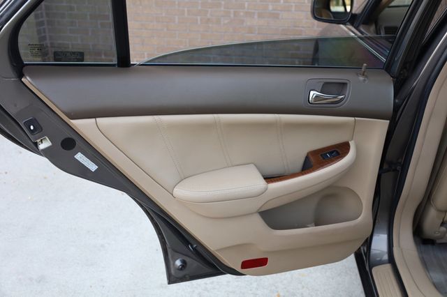 2007 Honda Accord Sedan 4dr V6 Automatic EX-L w/Navi - 22944175 - 17