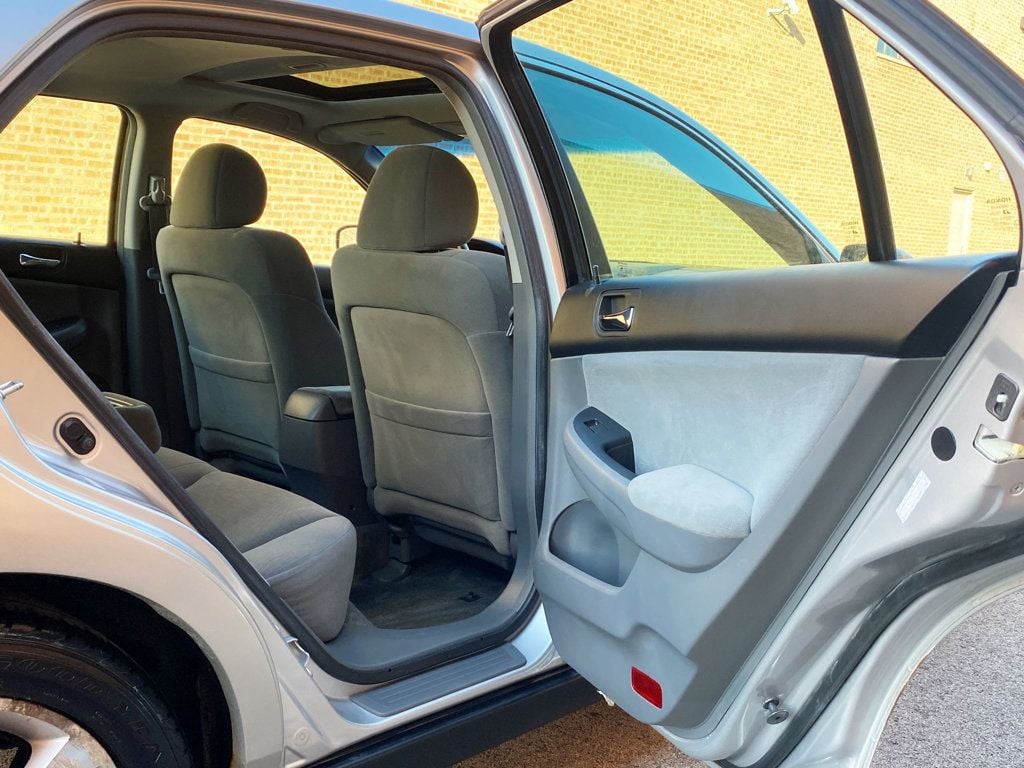 2007 Honda Accord Sedan 4dr V6 Automatic LX - 22992466 - 38