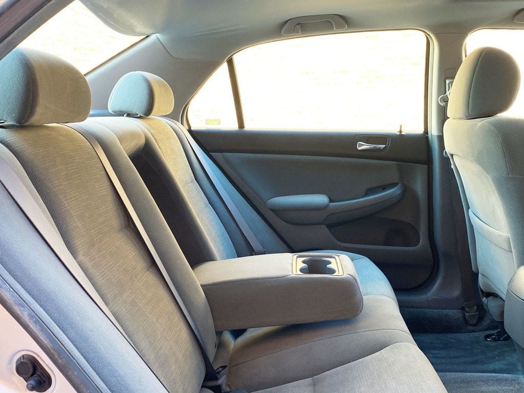 2007 Honda Accord Sedan 4dr V6 Automatic LX - 22992466 - 40