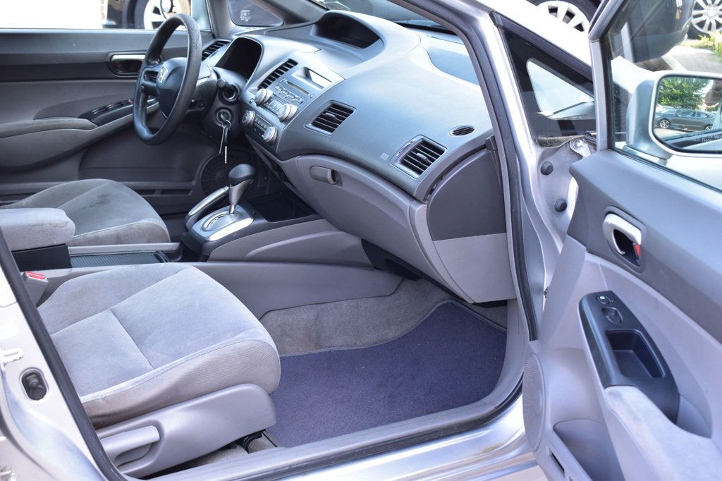 2007 Honda Civic Sedan 4dr Automatic LX - 22880507 - 16