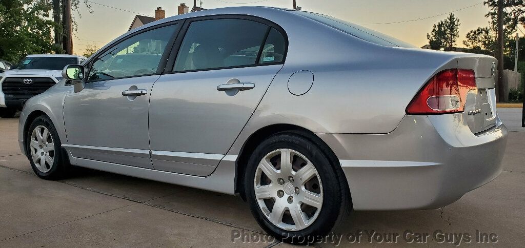 2007 Honda Civic Sedan 4dr Automatic LX - 22942332 - 21