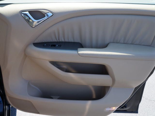 2007 Honda Odyssey 5dr Touring w/RES - 11936037 - 16