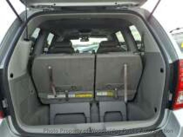 2007 Hyundai Entourage 4dr Wagon Limited - 23072167 - 9