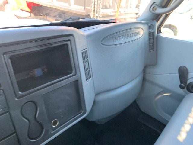 2007 International 4200 DUMP TRUCK WITH PTO MECHANIC SPECIAL NON CDL - 21354395 - 69