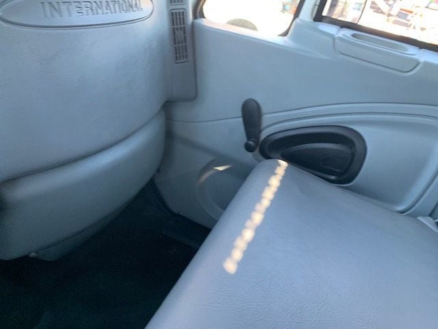 2007 International 4200 DUMP TRUCK WITH PTO MECHANIC SPECIAL NON CDL - 21354395 - 70