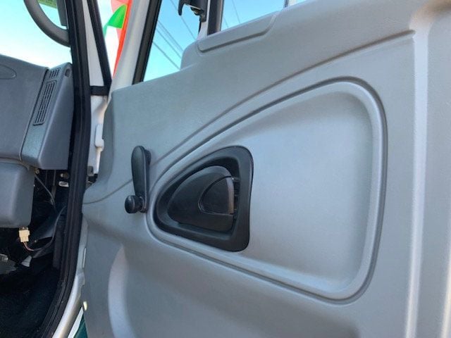 2007 International 4200 DUMP TRUCK WITH PTO MECHANIC SPECIAL NON CDL - 21354395 - 81