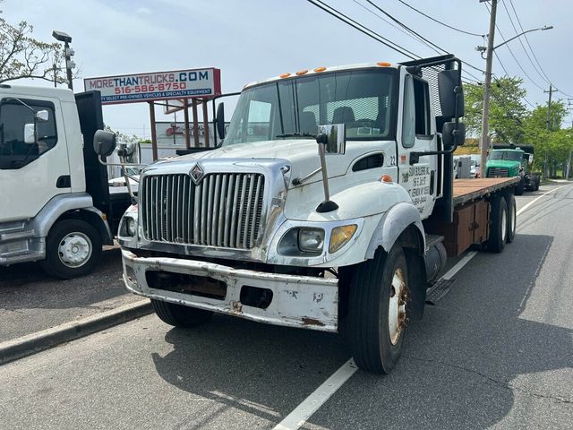 2007 International 7400 DT466 22 FOOT FLATBED MANUAL DRIVE FINANCING AVAILABLE - 22848931 - 0