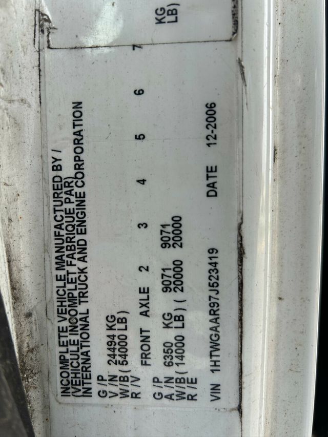 2007 International 7400 DT466 22 FOOT FLATBED MANUAL DRIVE FINANCING AVAILABLE - 22848931 - 13